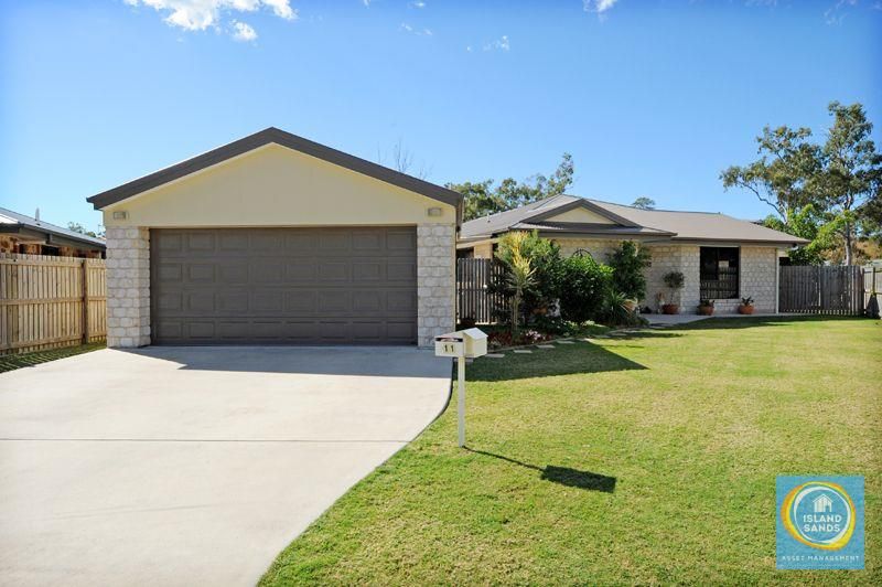 4 bedrooms House in 11 Jooloo Court KIN KORA QLD, 4680