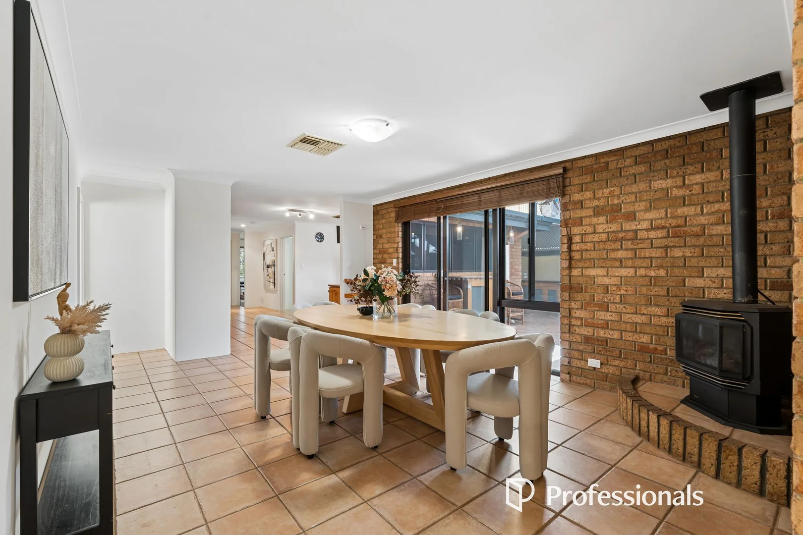 Additional image 7 of 8 Hakea Court, Forrestfield WA 6058
