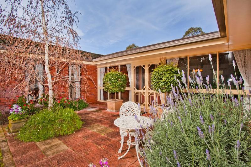 20 Ewences Road, ALLANSFORD VIC 3277, Image 0