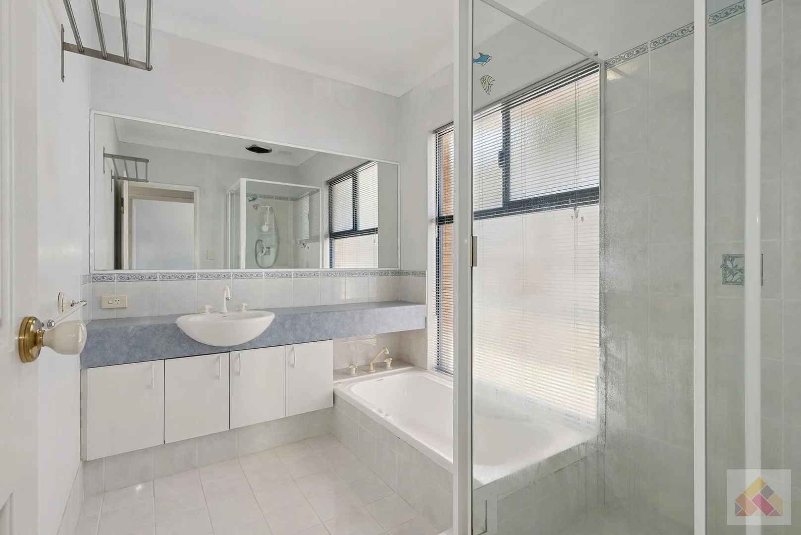 Additional image 16 of 1/41 Bentwood Avenue, Woodlands WA 6018