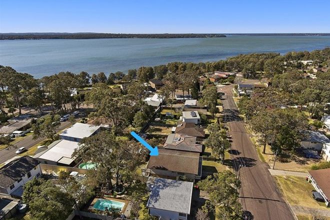 Picture of 11 Jetty Avenue, CHARMHAVEN NSW 2263