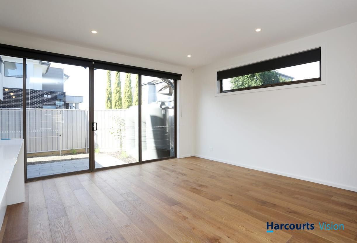 1/6 Cooper Street, Essendon VIC 3040 House For Rent 790 Domain