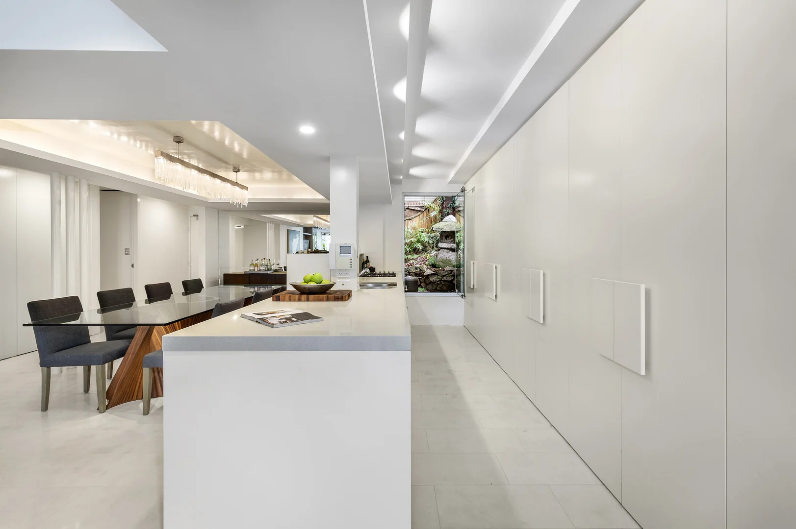 Additional image 5 of 8/79 Elizabeth Bay Road, Elizabeth Bay NSW 2011