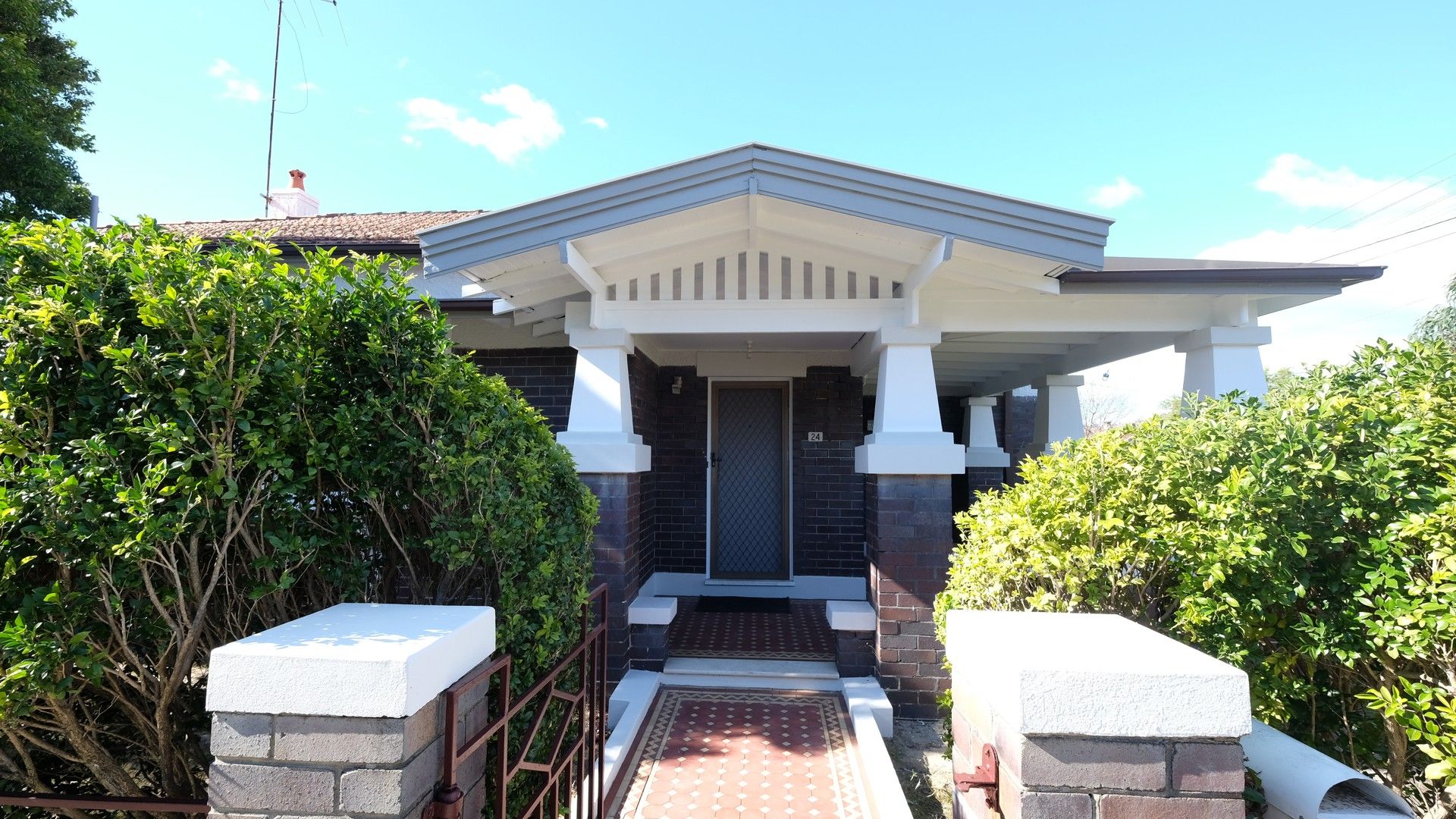 4 bedrooms House in 24 Day Avenue KENSINGTON NSW, 2033