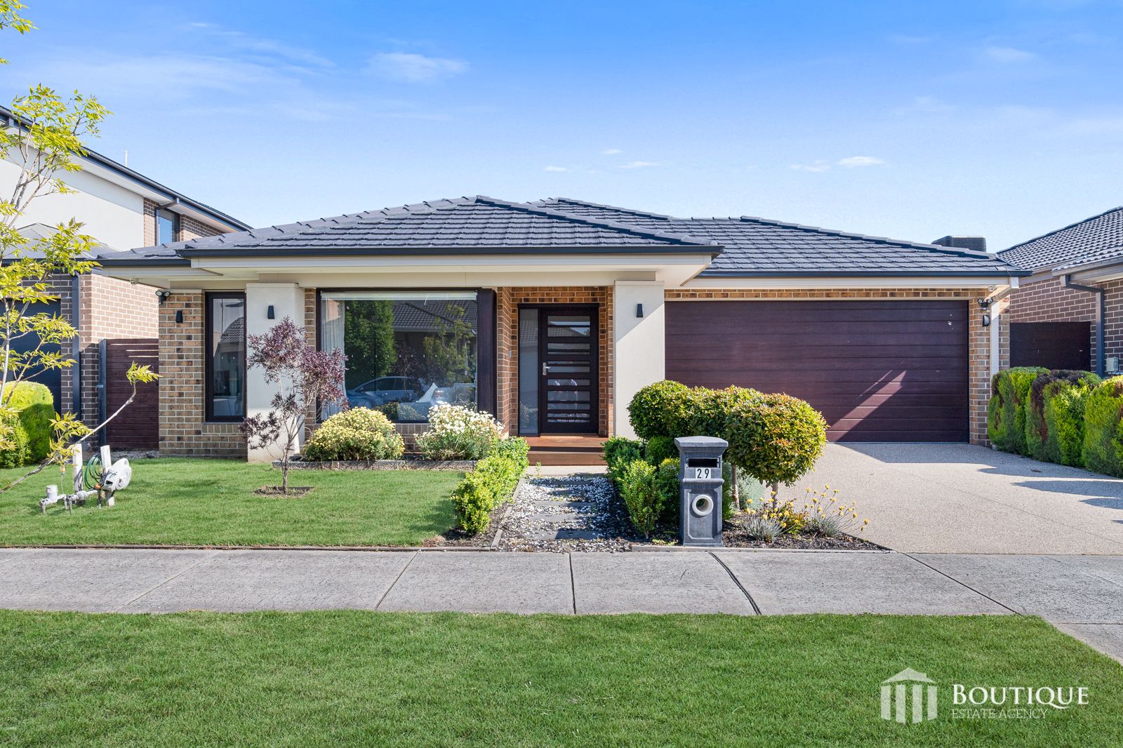 4 bedrooms House in 29 Optima Street OFFICER VIC, 3809