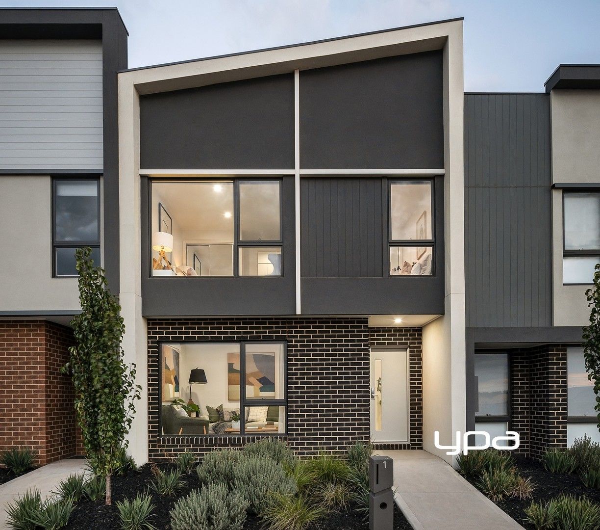 3 bedrooms House in 11 Jonquil Walk DIGGERS REST VIC, 3427