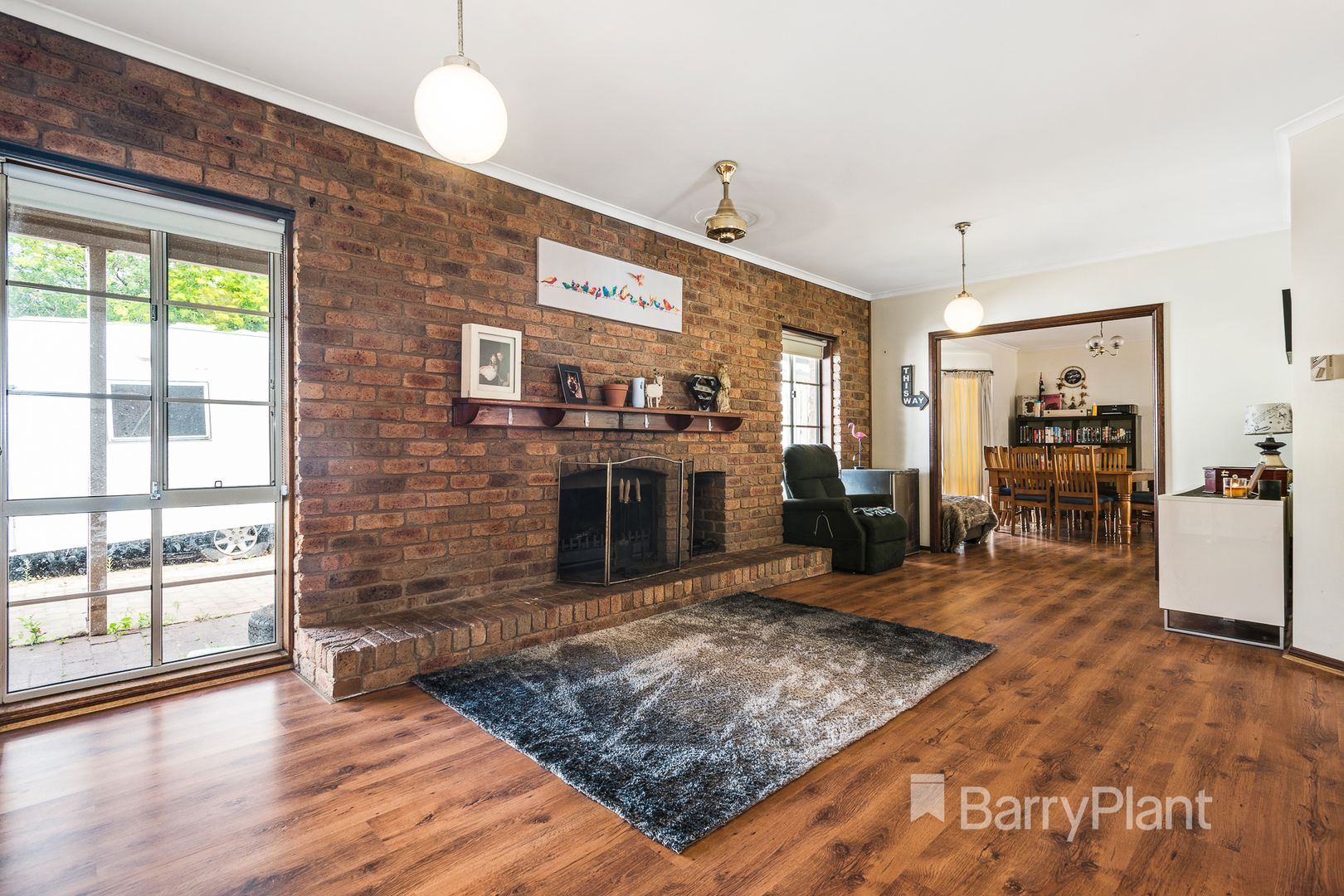 4 Warbler Close, Werribee VIC 3030, Image 2