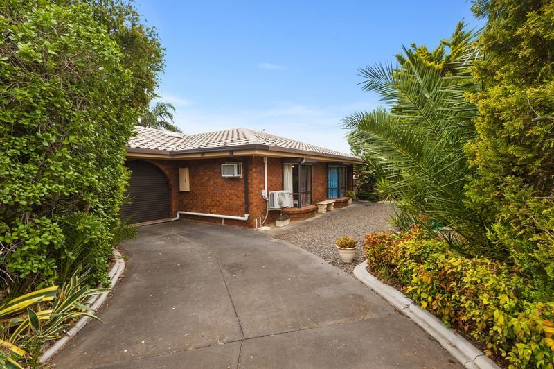 28 Megunya Crescent, Craigmore SA 5114, Image 1