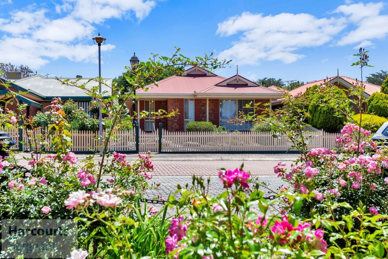 8 Hyde Park Lane, Wynn Val Property History & Address Research Domain