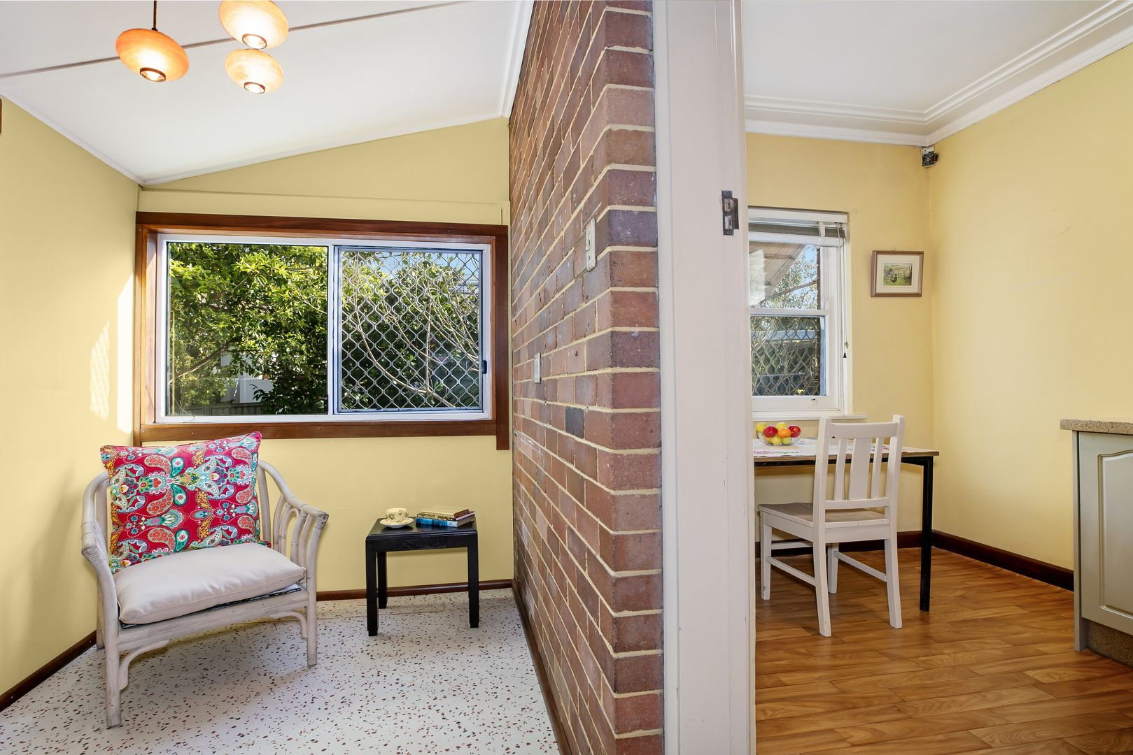 36 Rosemont Avenue, Mortdale NSW 2223, Image 2