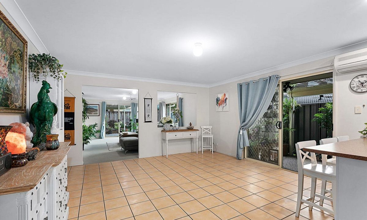 86 Coventina Crescent, Springfield Lakes QLD 4300, Image 2