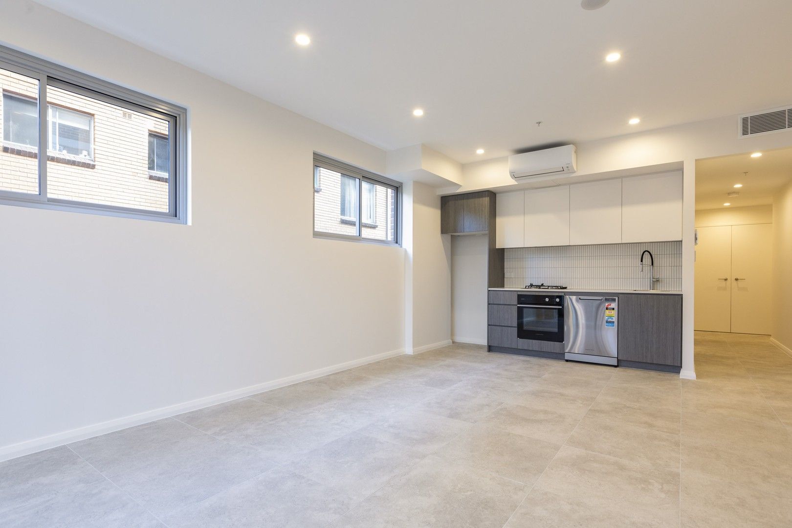 1 bedrooms Apartment / Unit / Flat in 6/5 George Street MARRICKVILLE NSW, 2204