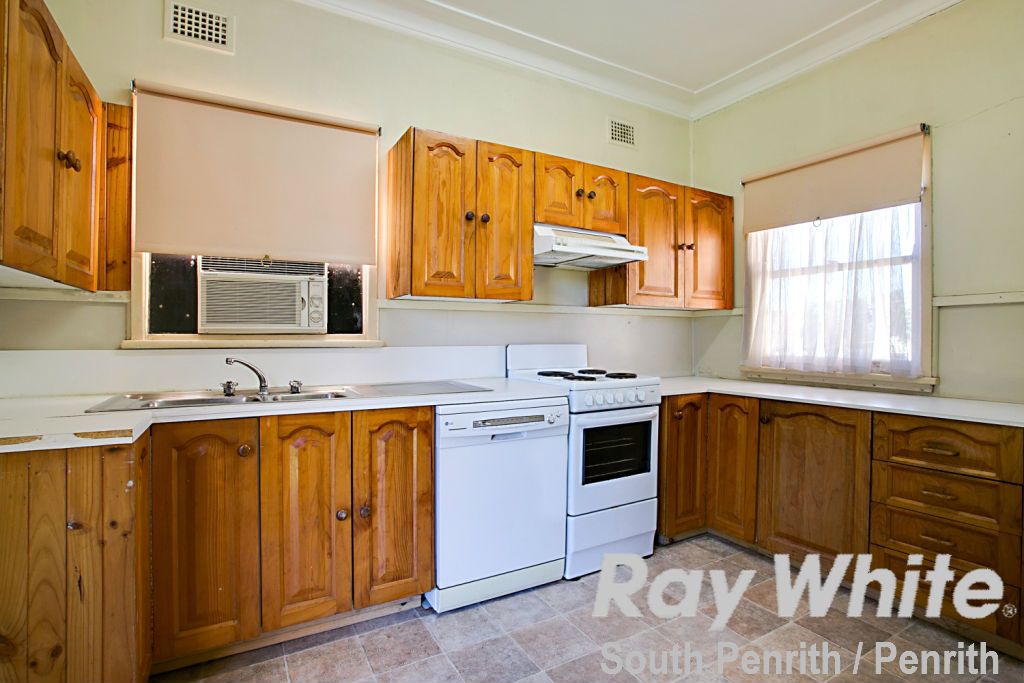 3 Elebana Street, Colyton NSW 2760, Image 2