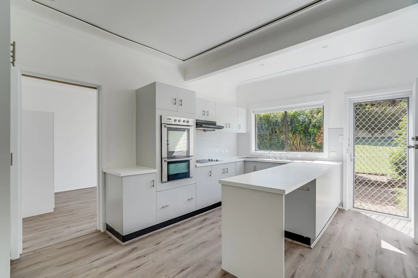 Additional image 4 of 35 Farnsworth Avenue, Campbelltown NSW 2560