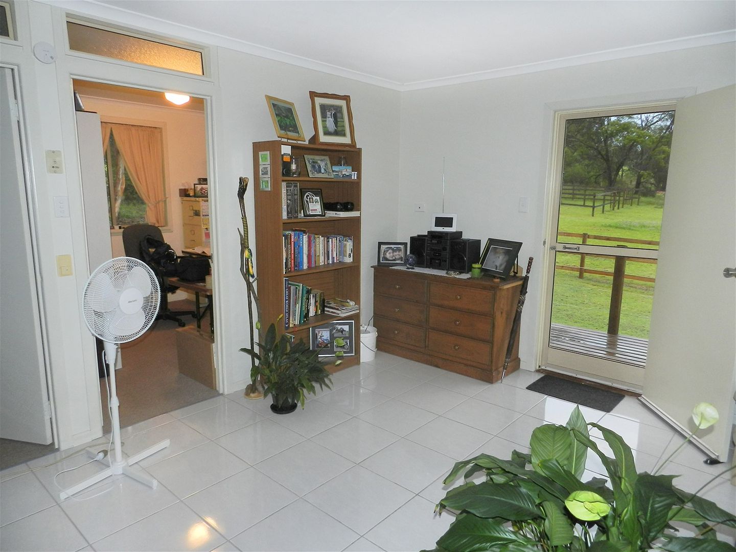 74 Bowman Road, Blackbutt QLD 4314, Image 2