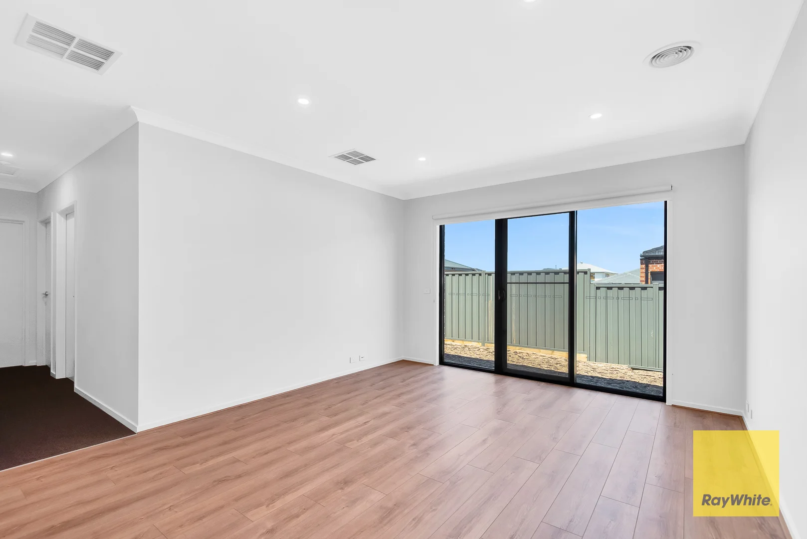 Additional image 16 of 109 MEDALLION BOULEVARD, Tarneit VIC 3029
