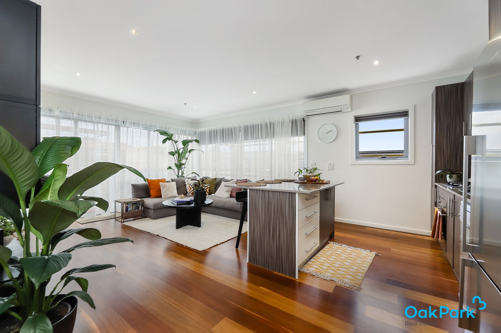 4/208 Waterloo Road, Oak Park VIC 3046, Image 1