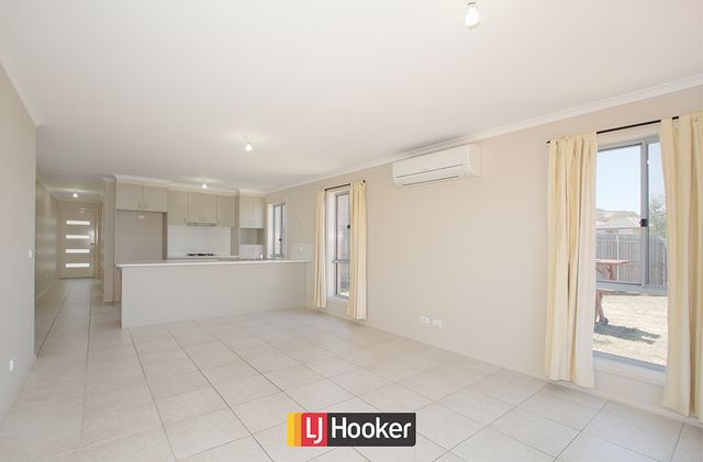 13/25 Burnum Burnum Close, BONNER ACT 2914, Image 2