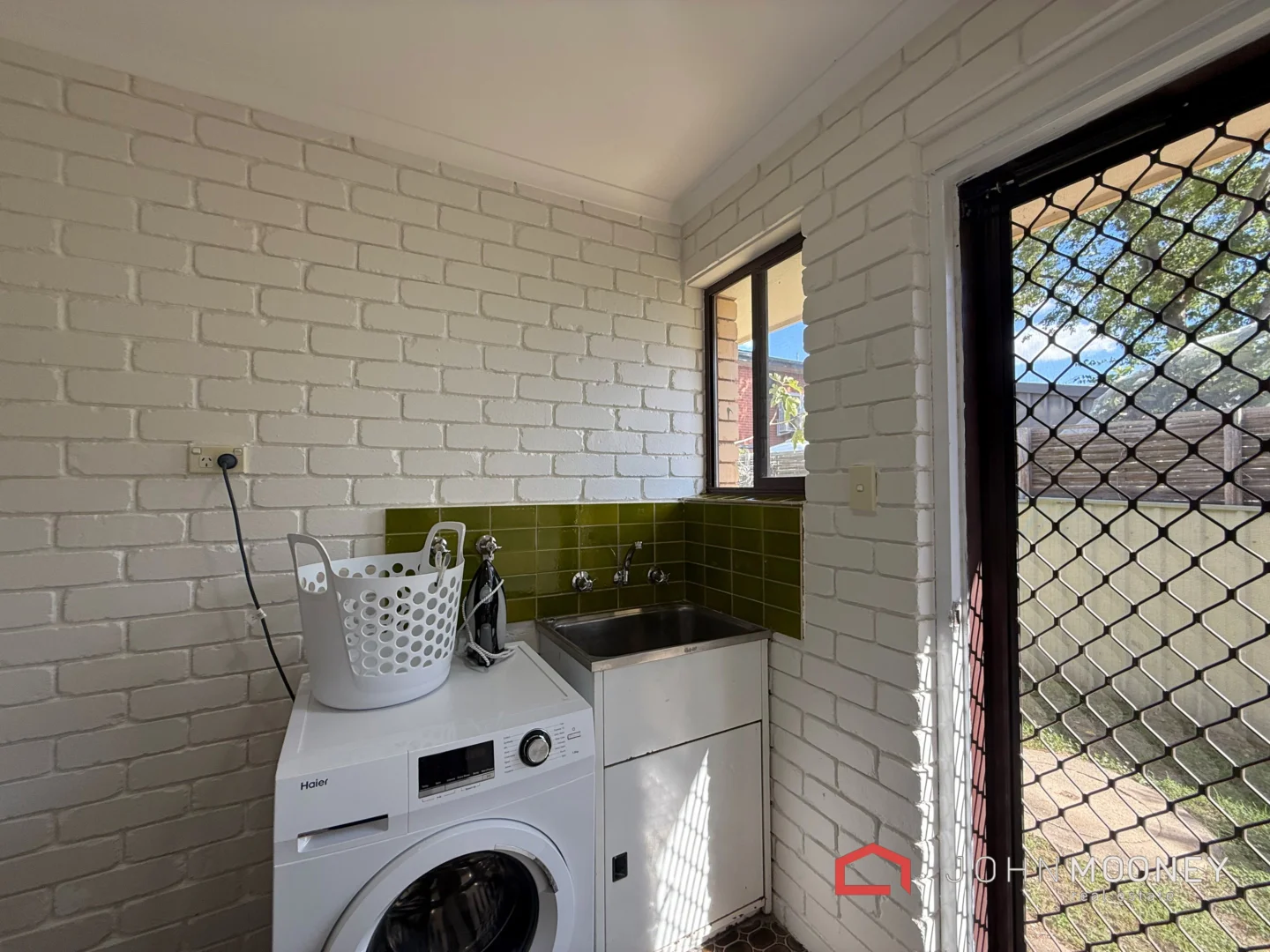 Additional image 11 of 3/21 Lampe Avenue, Wagga Wagga NSW 2650