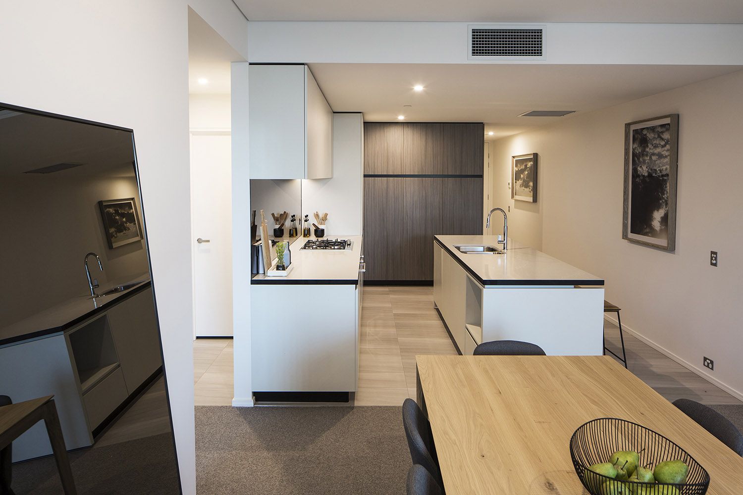 2 bedrooms Apartment / Unit / Flat in 1207/9 Christie Street SOUTH BRISBANE QLD, 4101