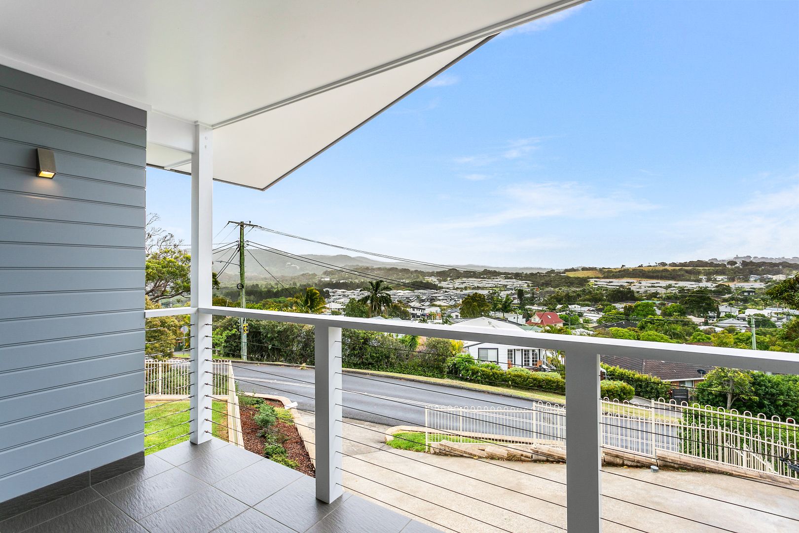 49 Forresters Beach Road, Forresters Beach NSW 2260, Image 2