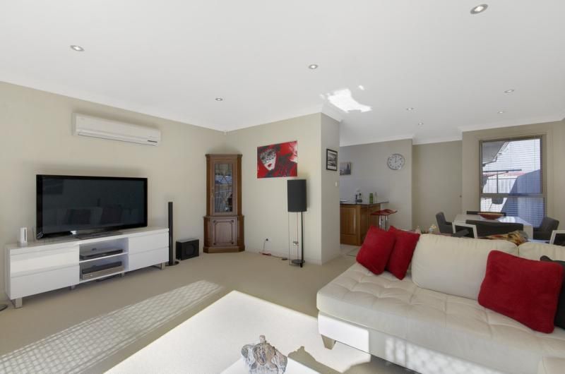 7/229-233 Rothery St, Corrimal NSW 2518, Image 2