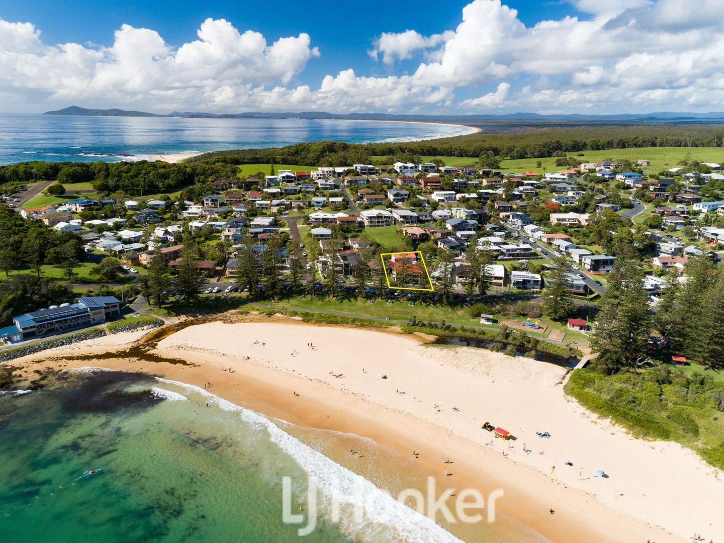 15 Main Street, Black Head NSW 2430, Image 1