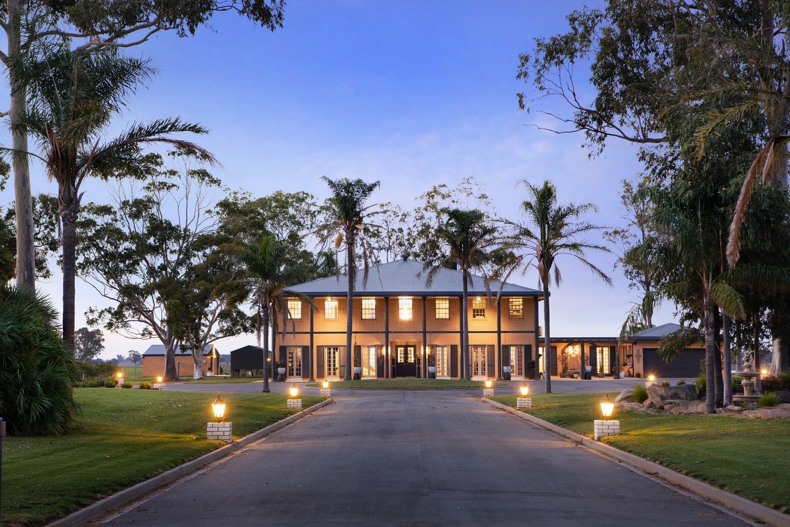 5 bedrooms House in 241-255 Bendigo-Murchinson Road GOORNONG VIC, 3557