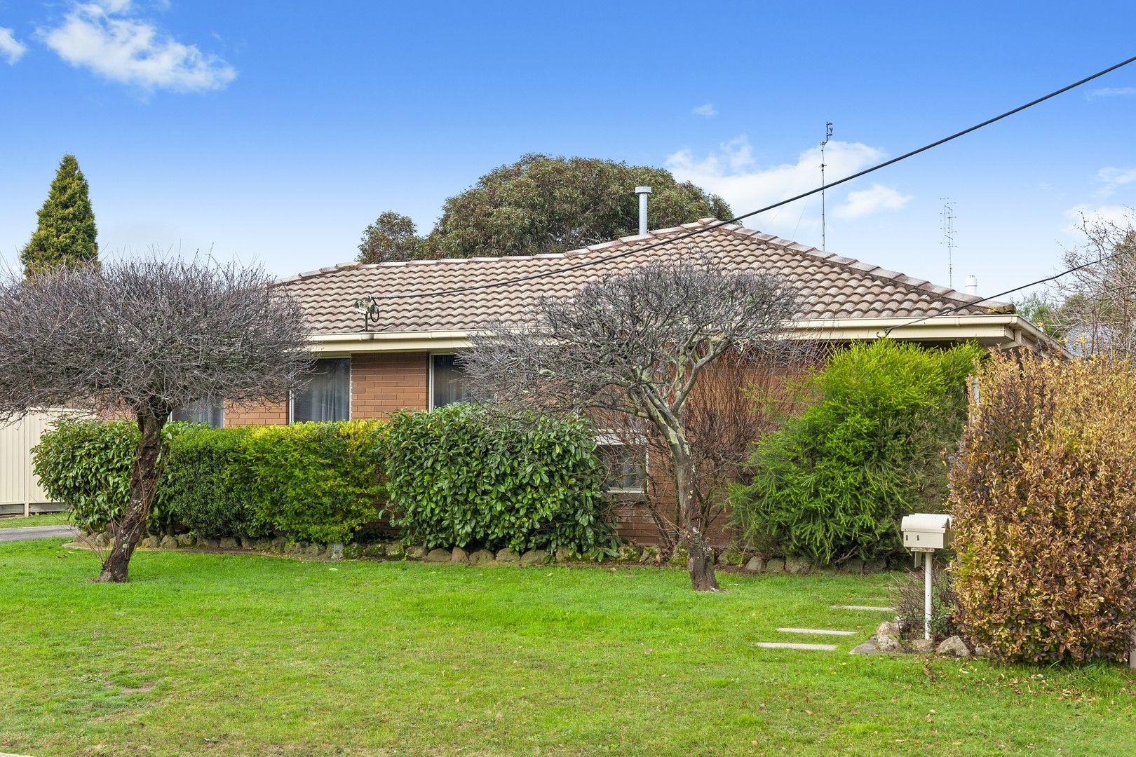 2 bedrooms Apartment / Unit / Flat in 1/86 Marie Crescent WENDOUREE VIC, 3355
