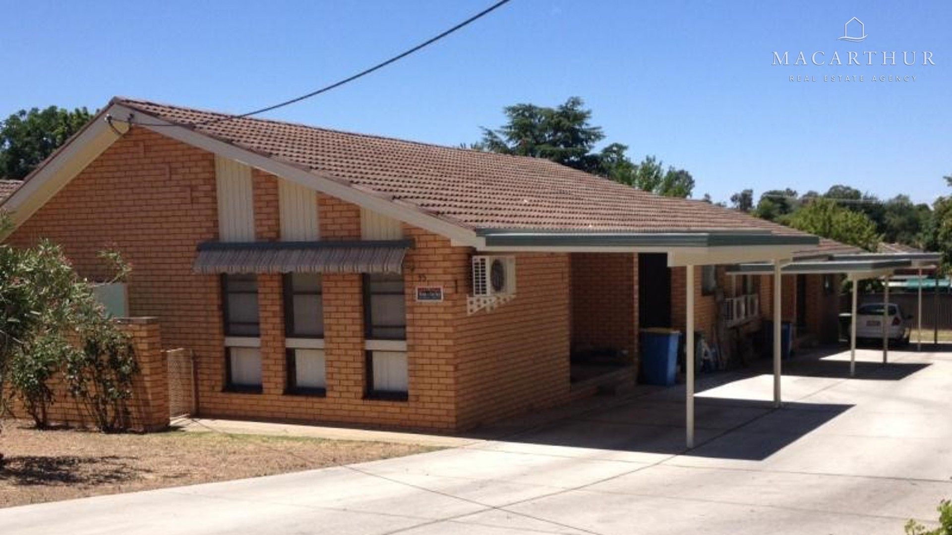 2 bedrooms Apartment / Unit / Flat in 1/35 Willow Street KOORINGAL NSW, 2650