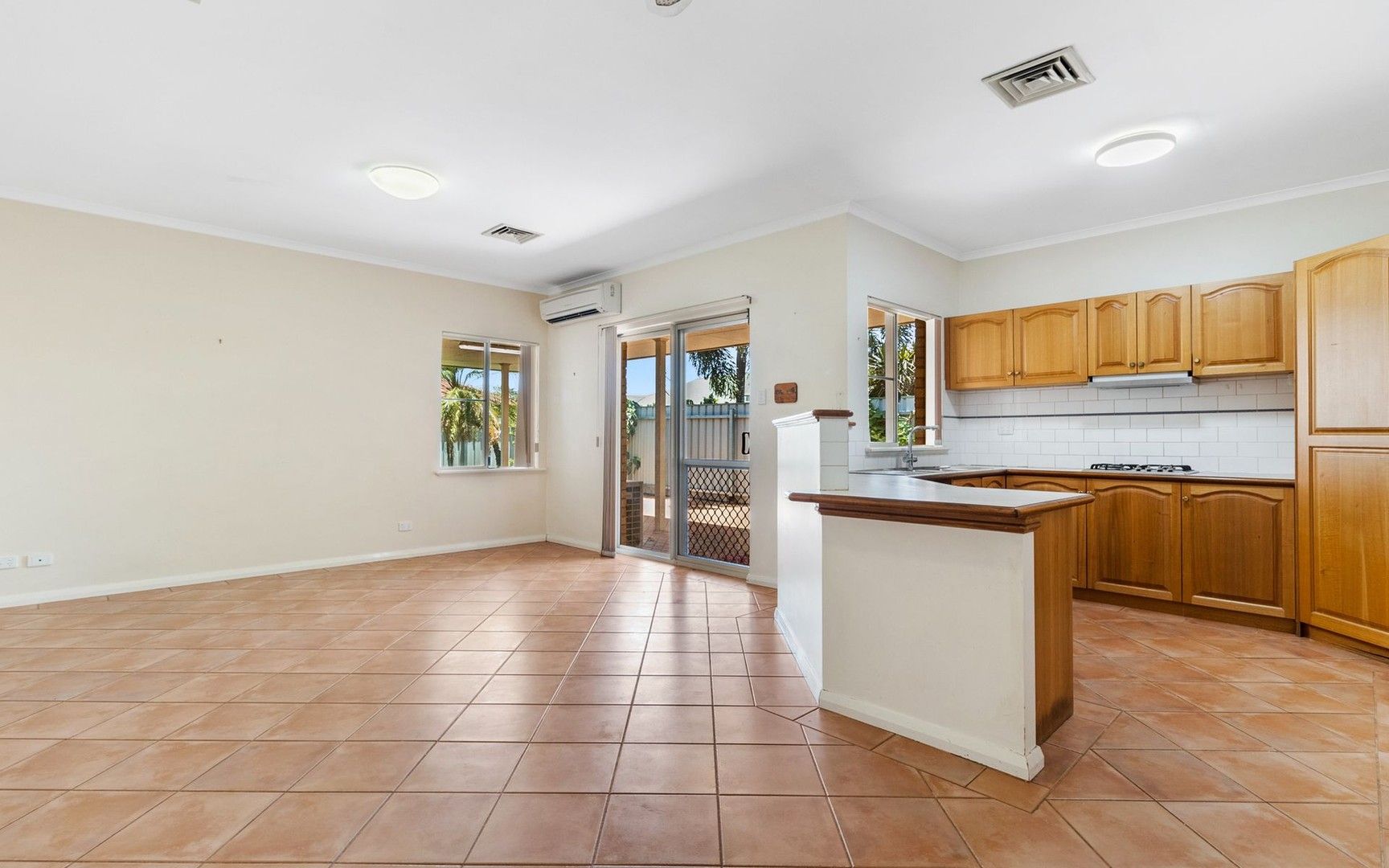 3 bedrooms House in 39C Delambre Drive NICKOL WA, 6714