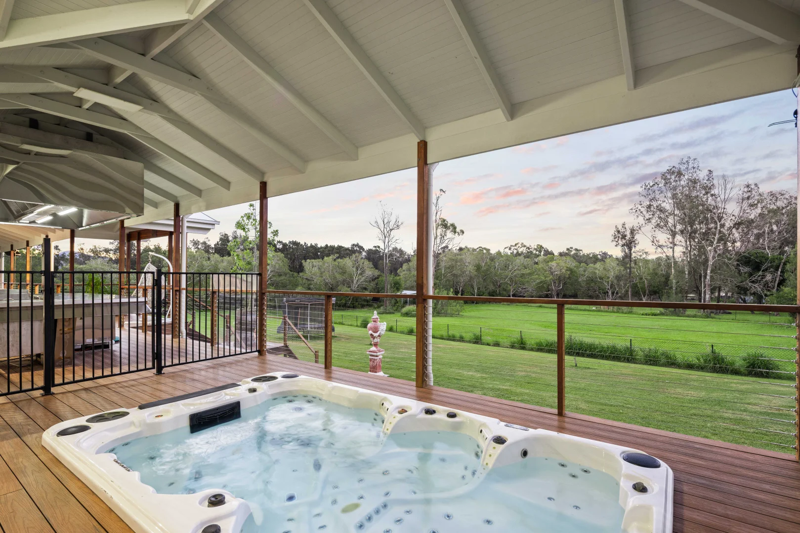 Additional image 33 of 20 Riverdowns Crescent, Helensvale QLD 4212