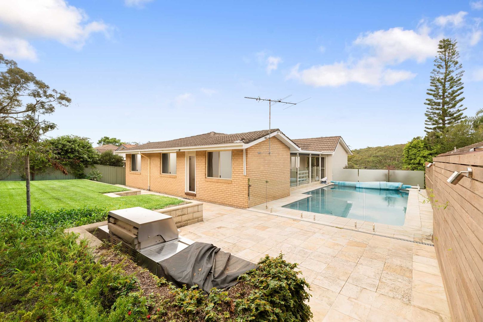 Property Report For 33 Finch Avenue East Ryde Nsw 2113