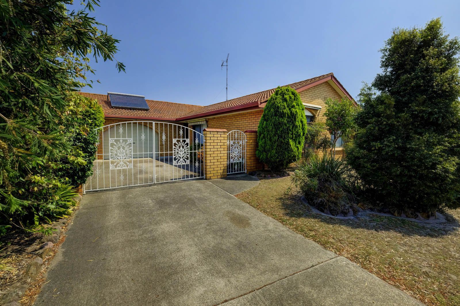 44 King George Parade, Forster NSW 2428, Image 1