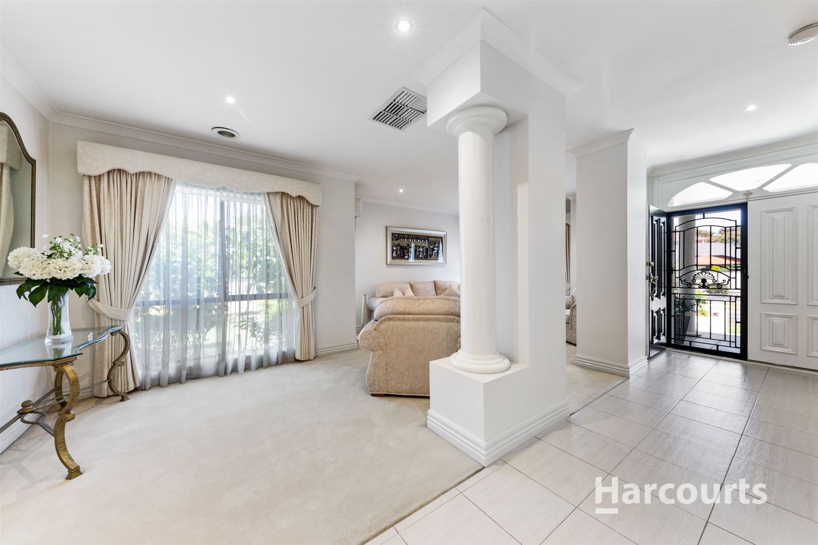 2 Stockton Drive, Cairnlea VIC 3023, Image 2