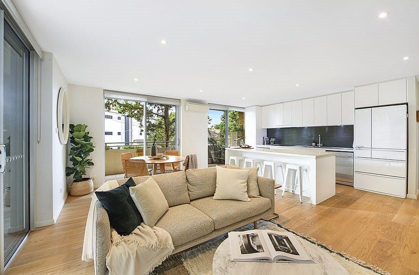 3 bedrooms Apartment / Unit / Flat in 1/136 Old South Head Road BELLEVUE HILL NSW, 2023