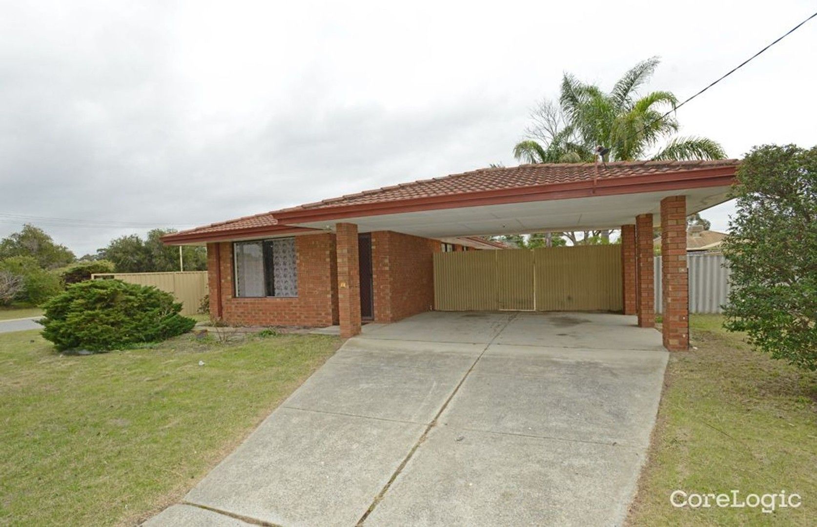 4 bedrooms House in 8 Carnac Court GOSNELLS WA, 6110