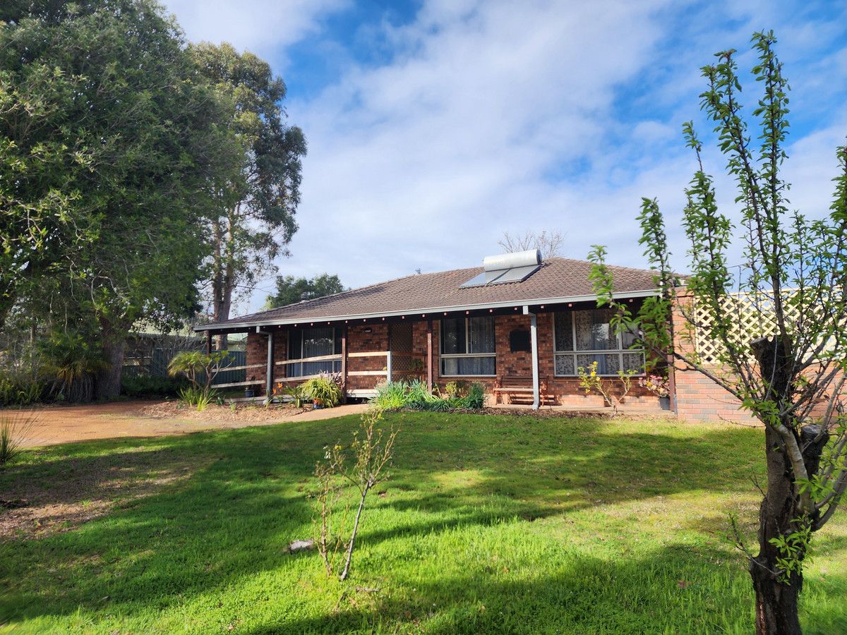 3 bedrooms House in 28 Coogee Street MILPARA WA, 6330