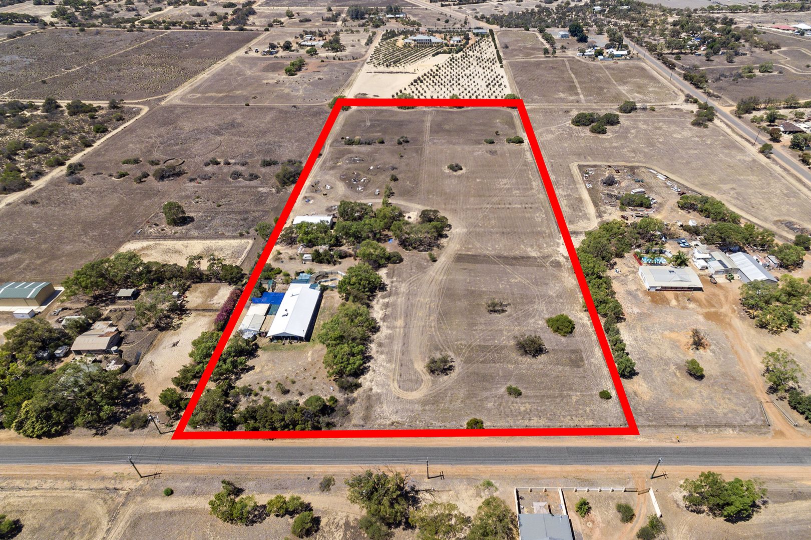 122 David Road, Waggrakine WA 6530, Image 2