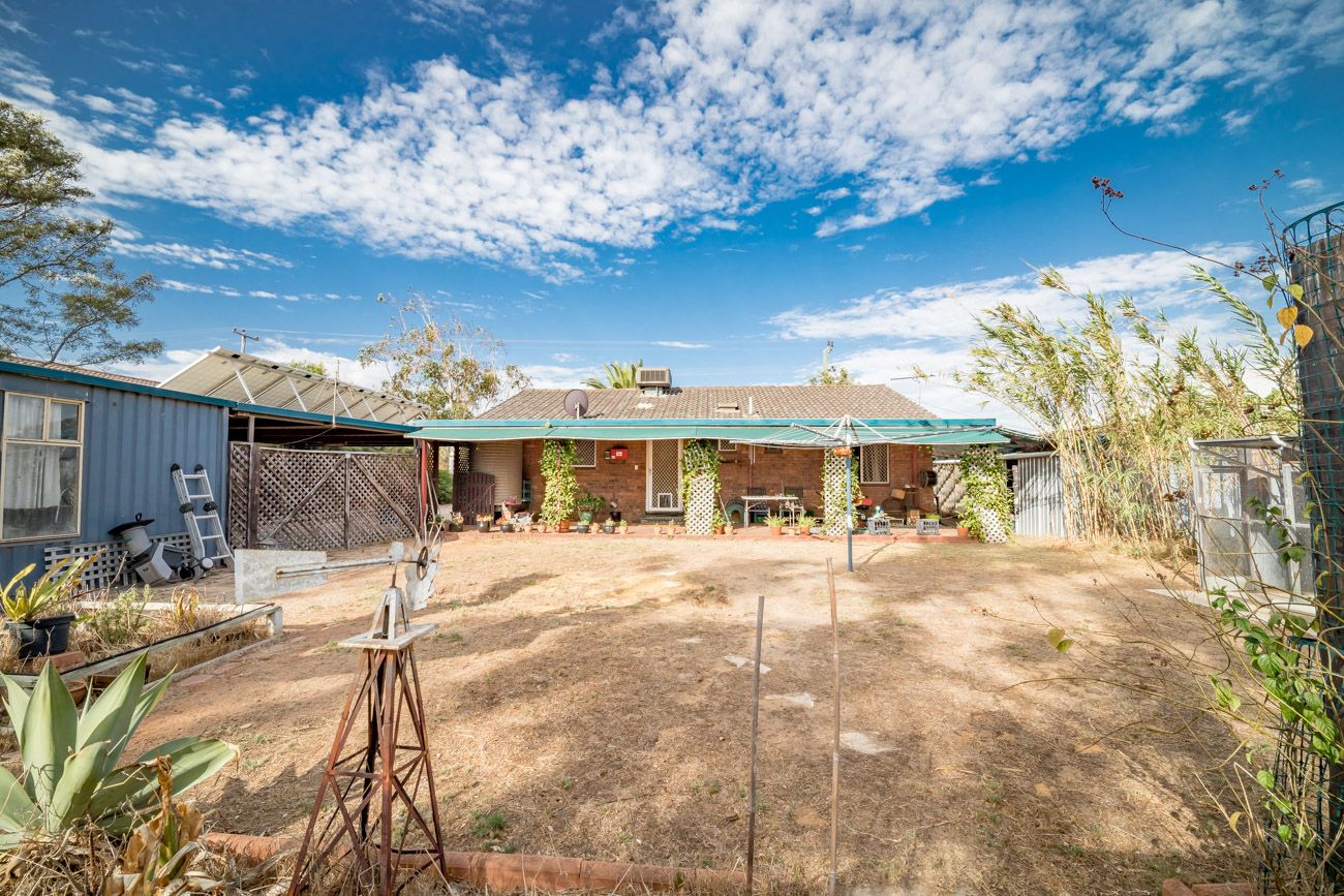 72 Abraham Street, Utakarra WA 6530, Image 2