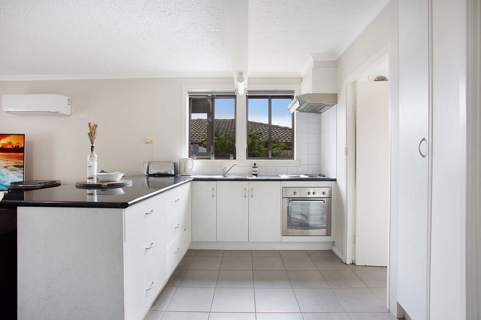 1/22 Bayview Terrace, Warrnambool VIC 3280, Image 2