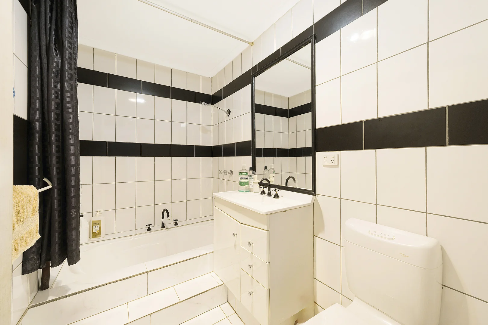 Image 16
