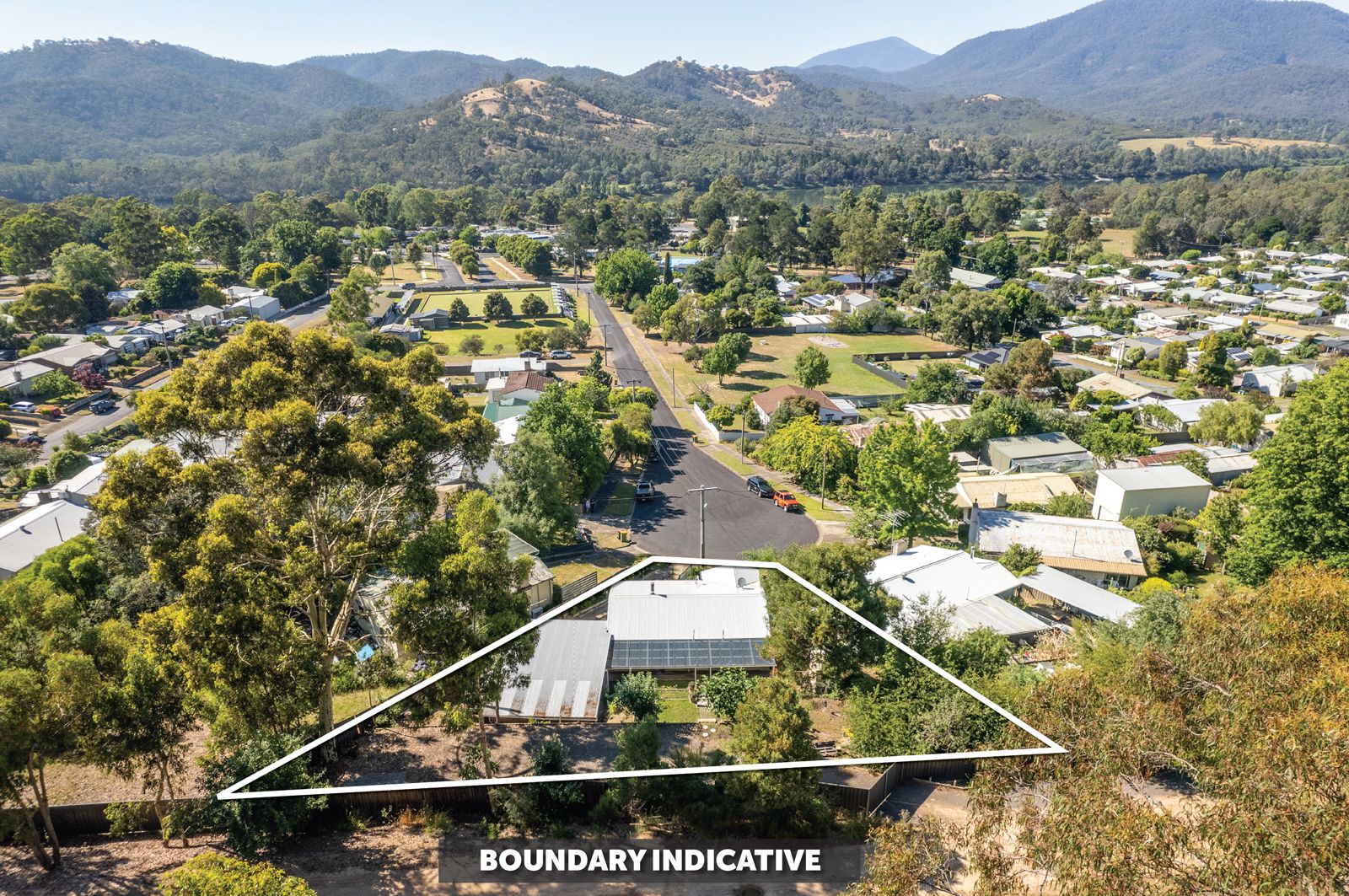 24 Seventh Street, Eildon VIC 3713, Image 2