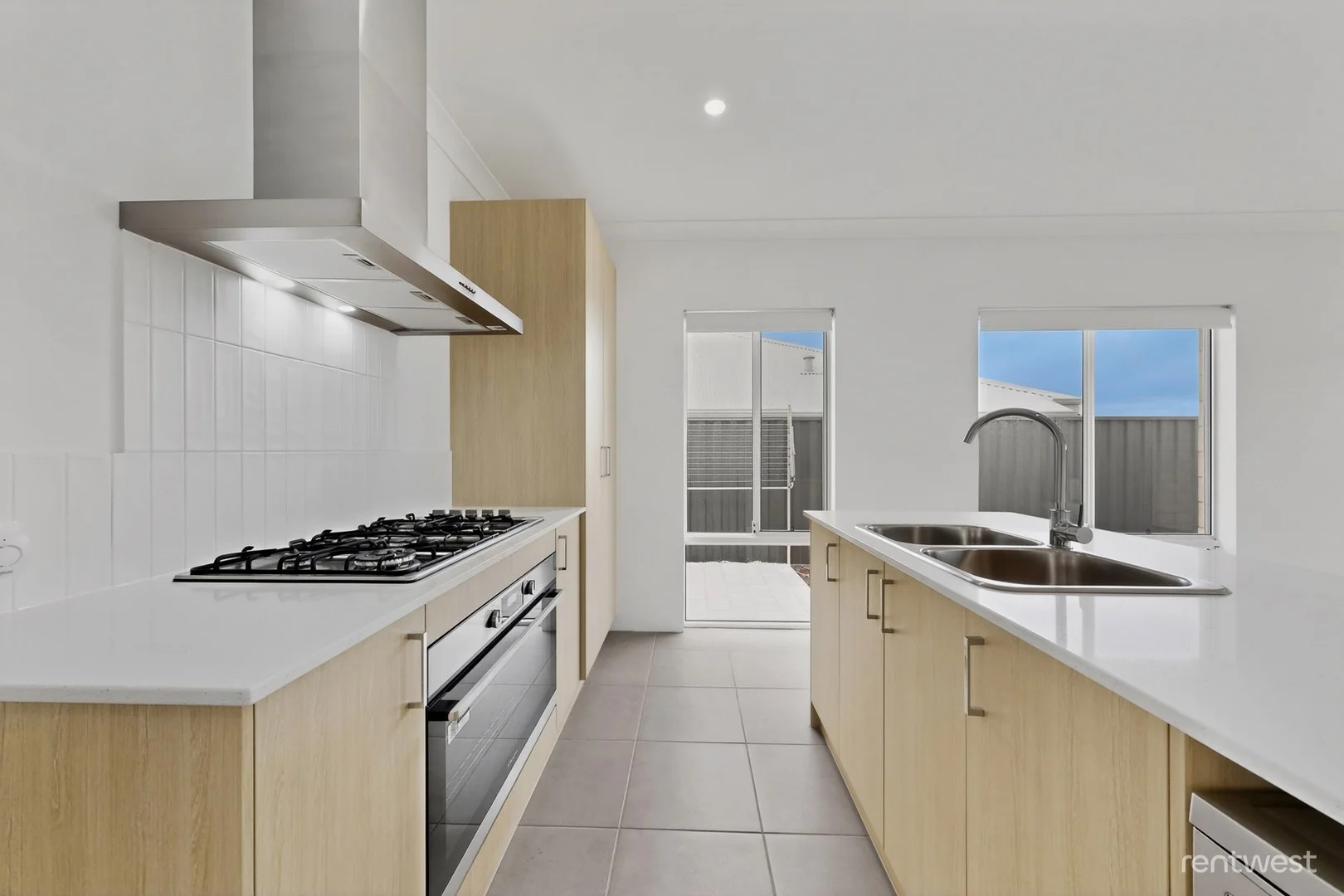 106 Elderberry Dr, Baldivis WA 6171