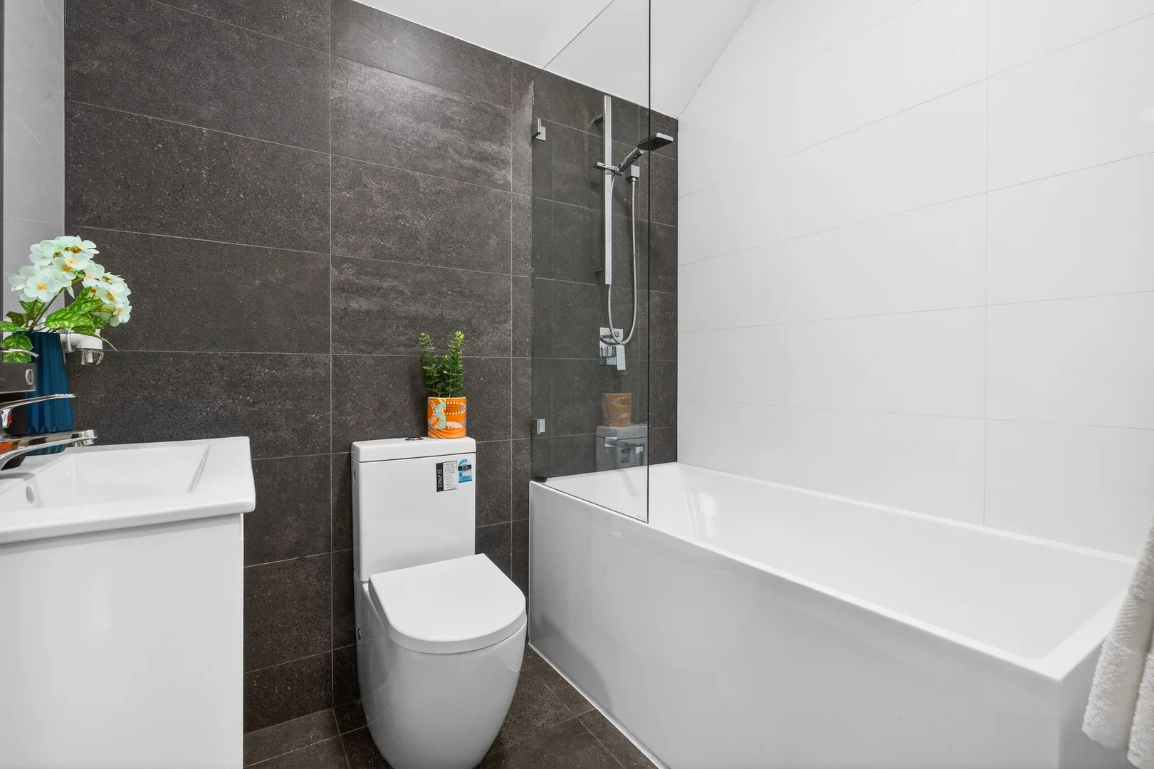 Additional image 8 of 6/21 Girraween Road, Girraween NSW 2145