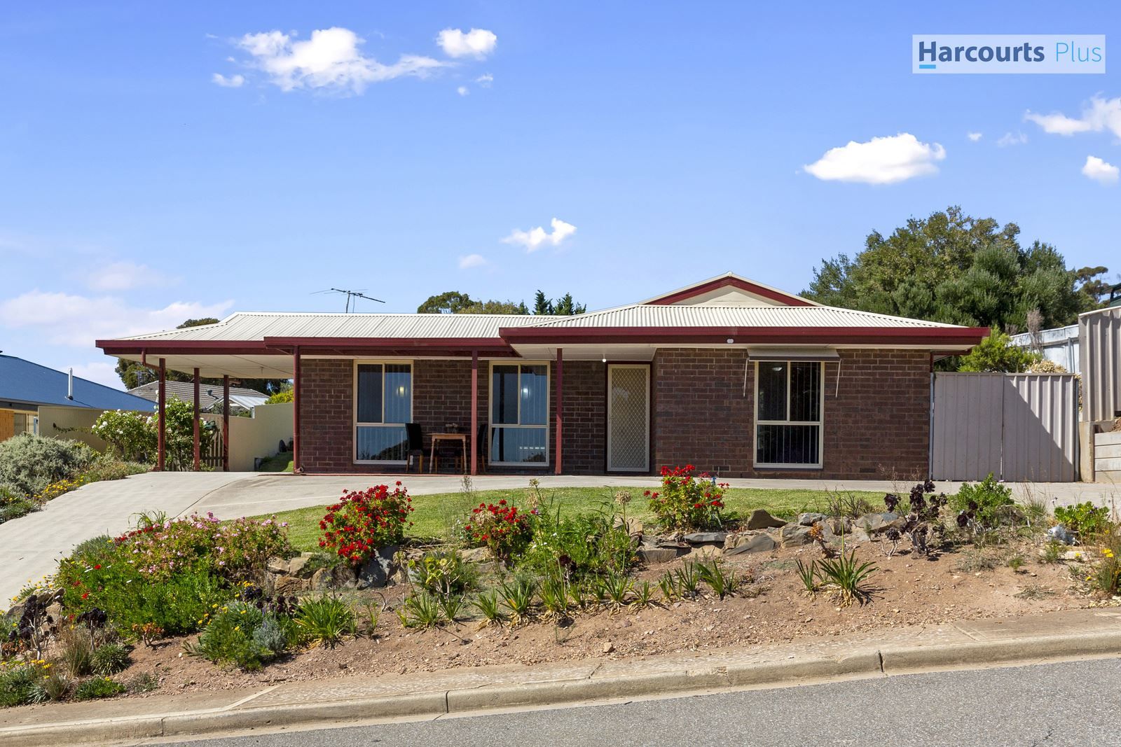 1 Warawee Place, Hallett Cove SA 5158, Image 1