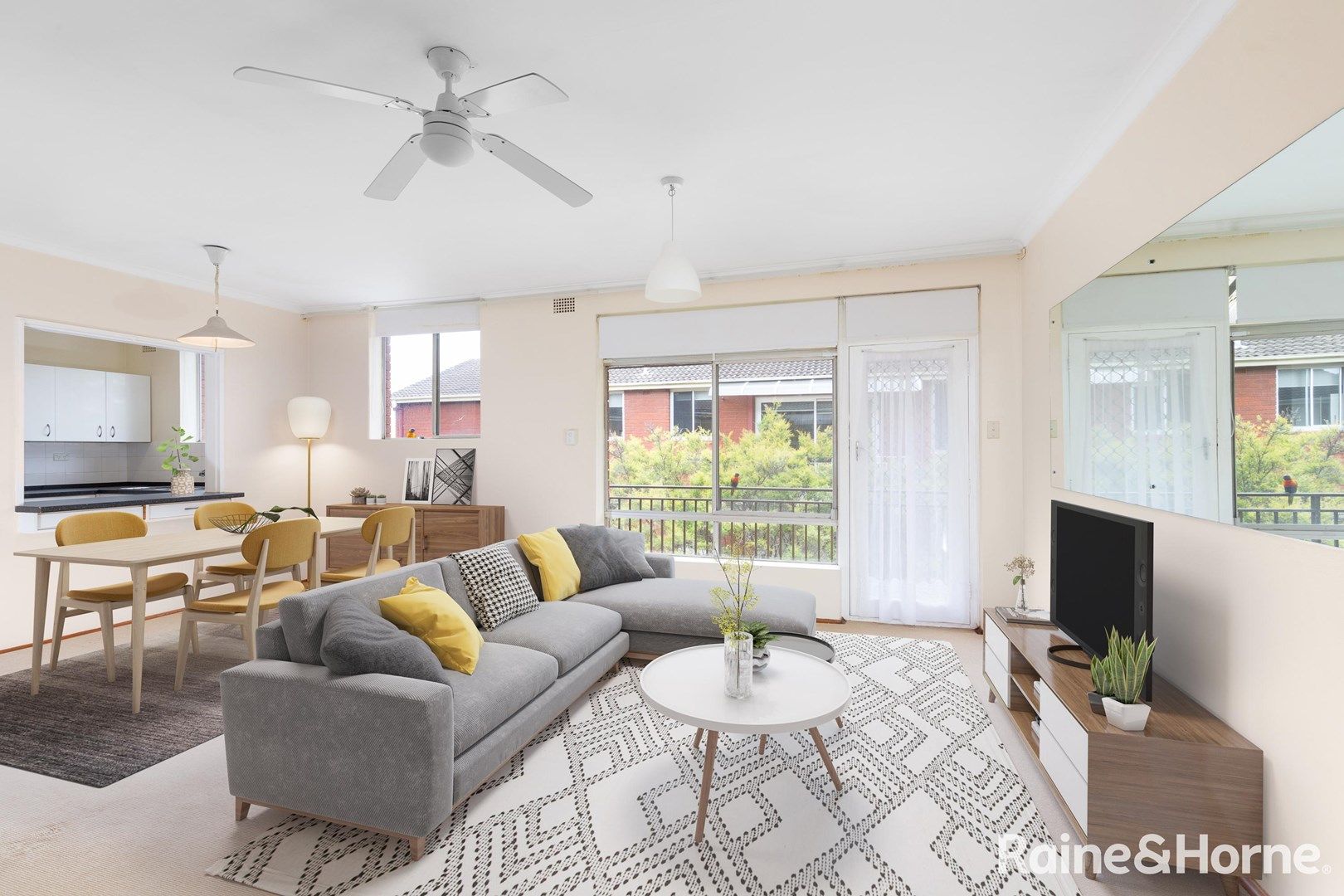 2 bedrooms Apartment / Unit / Flat in 9/33 Shirley Road WOLLSTONECRAFT NSW, 2065