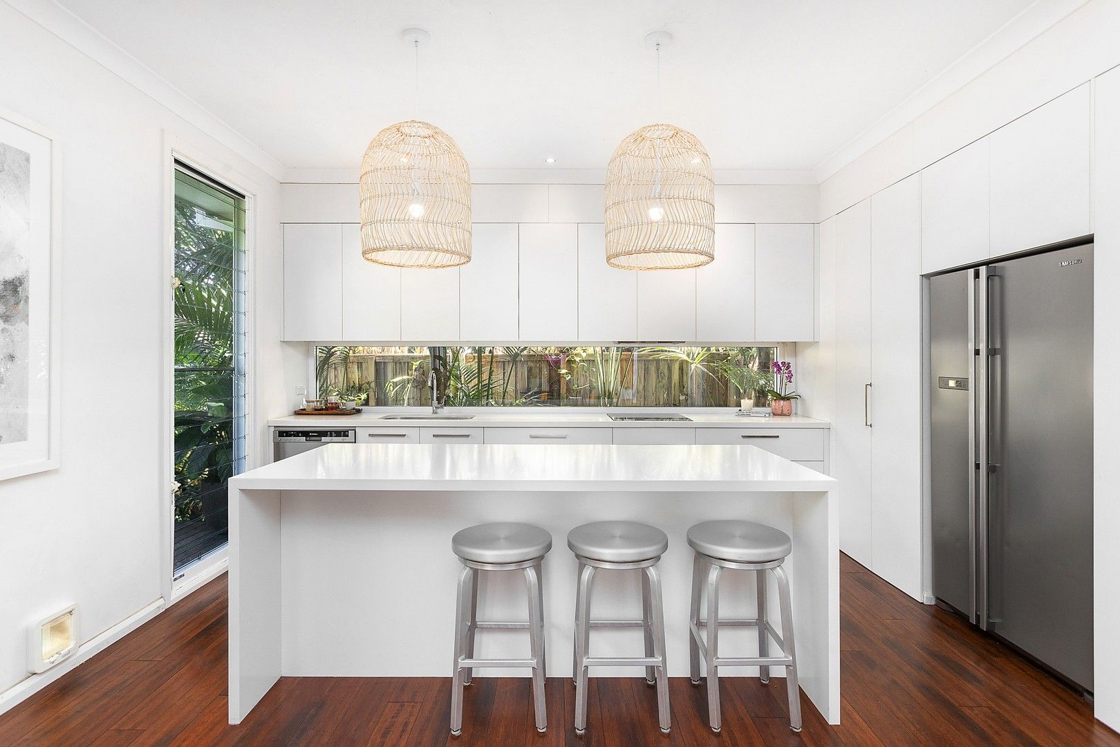 2 bedrooms House in 11 Organs Road BULLI NSW, 2516