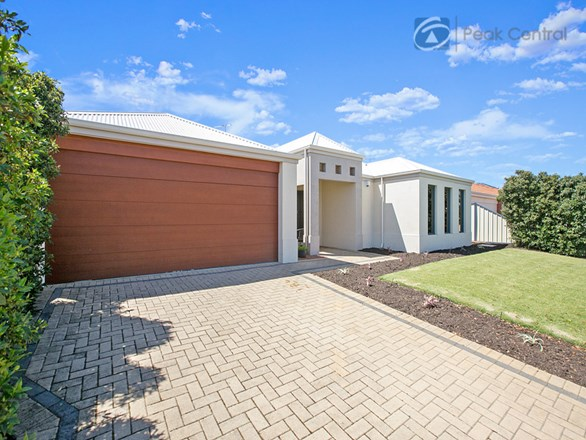 9 Sandleford Way, Hammond Park WA 6164