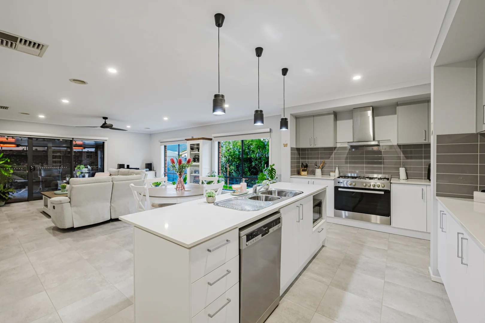 Additional image 11 of 67 O'Leary Way, Maddingley VIC 3340